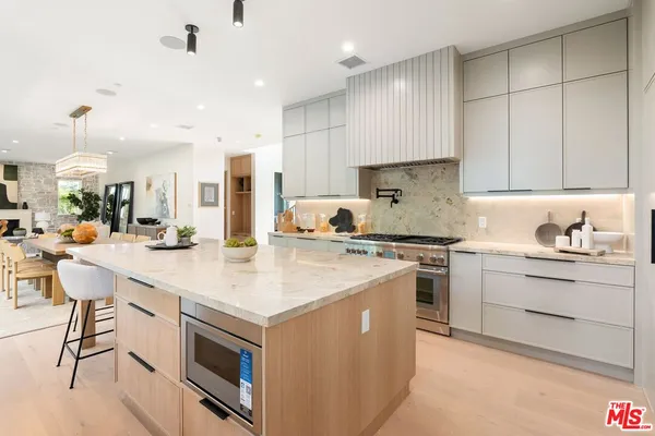 $3,995,000 | 3662 Stoner Avenue, Los Angeles, CA 90066
