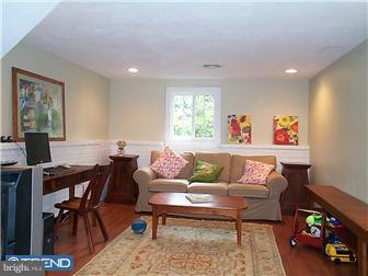 18 Fairway Road Paoli, PA 19301 - Photo 6 of 11 Family Room