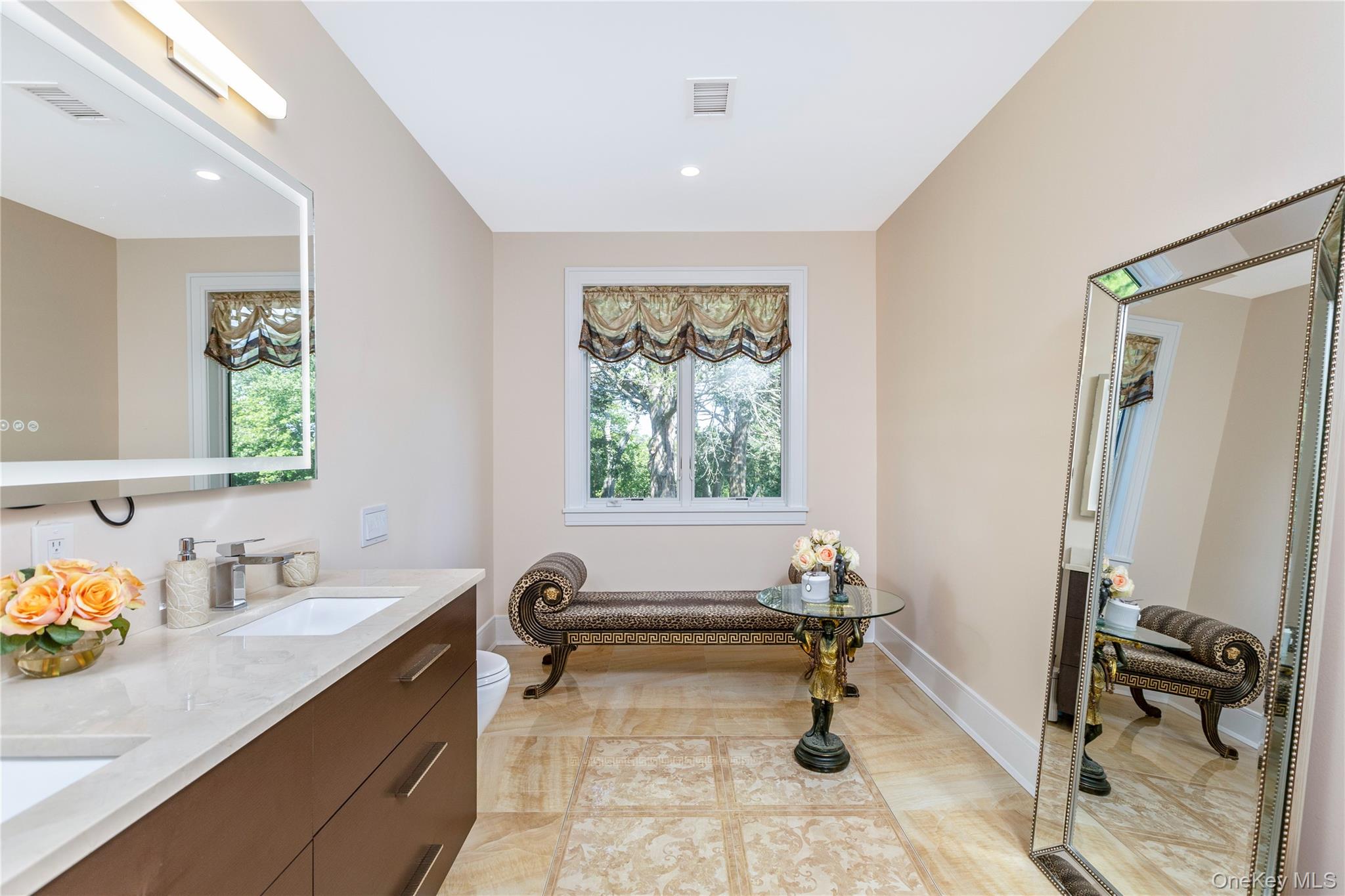 26 Tuthill Lane Remsenburg, NY 11960 - Photo 13 of 23