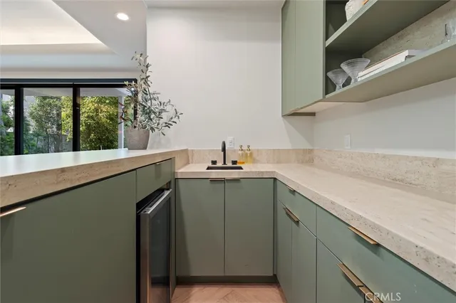 $27,000 | 17437 Oak Creek Court, Encino, CA 91316