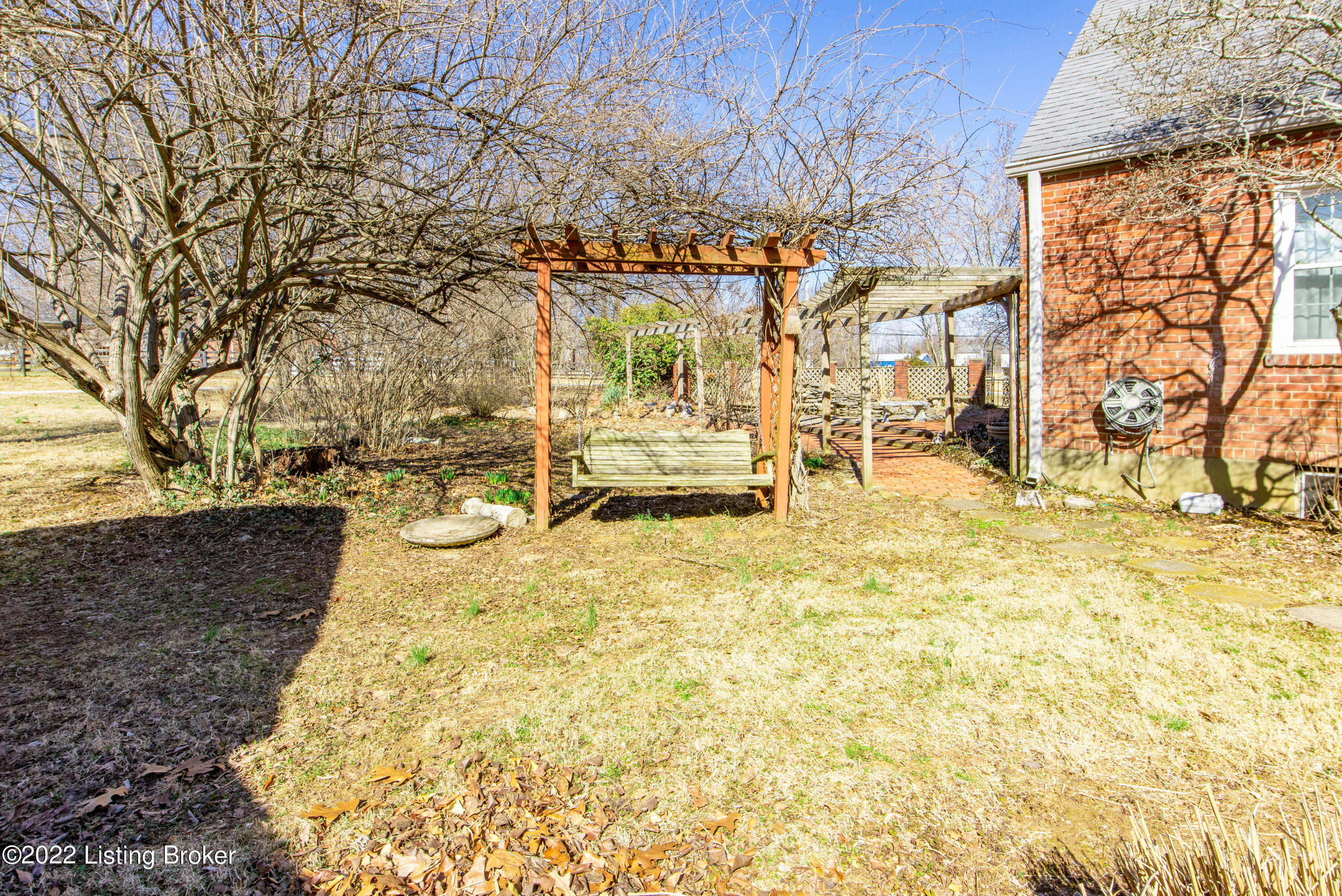 10004 Fairmount Road Louisville, KY 40291 - Photo 79 of 102 10004-Fairmount-Rd-89