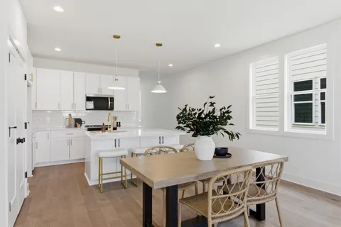 $584,999 | 5618 B Obrien Avenue, Nashville, TN 37209