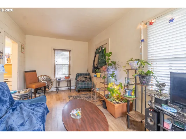 $399,999 | 1702 Augusta Street, Eugene, OR 97403