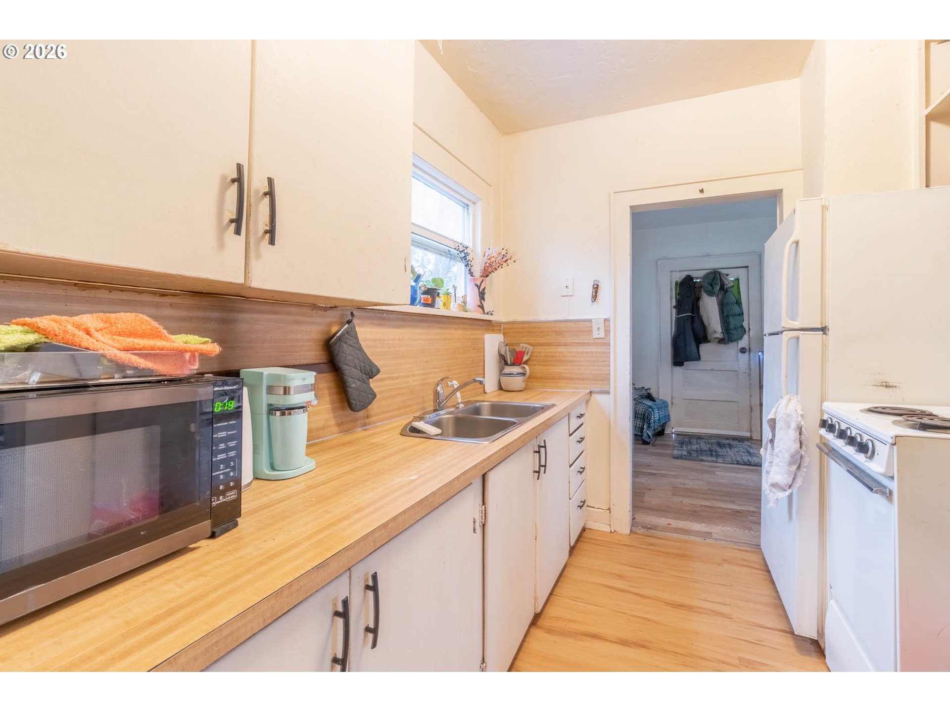 1702 Augusta Street Eugene, OR 97403 - Photo 23 of 41