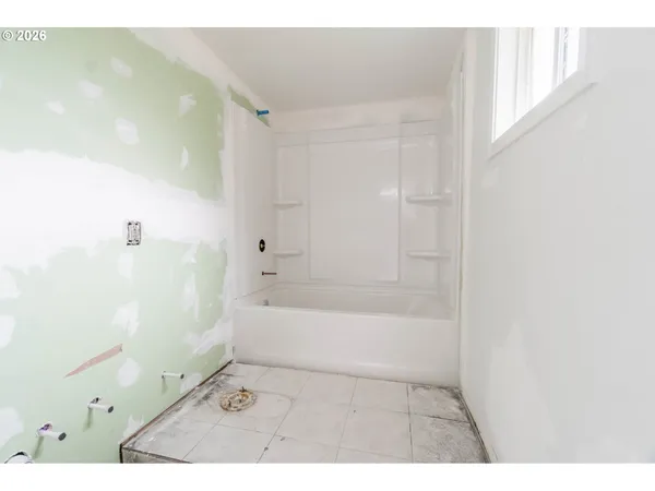 $349,900 | 1702 Augusta Street, Eugene, OR 97403