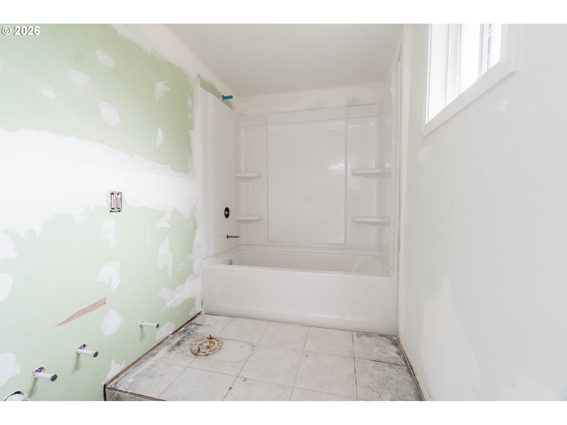 1702 Augusta Street Eugene, OR 97403 - Photo 32 of 41