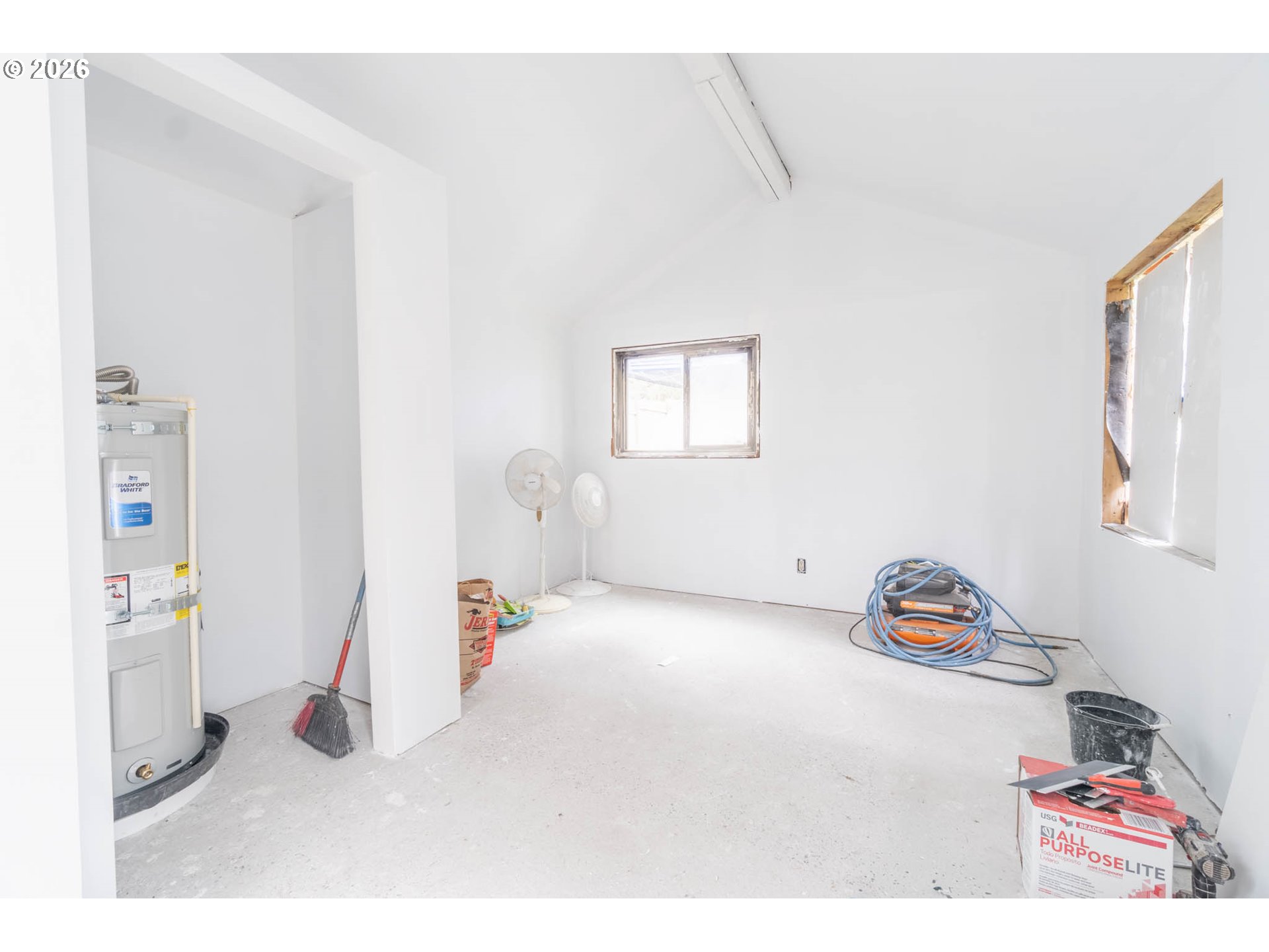 1702 Augusta Street Eugene, OR 97403 - Photo 34 of 41