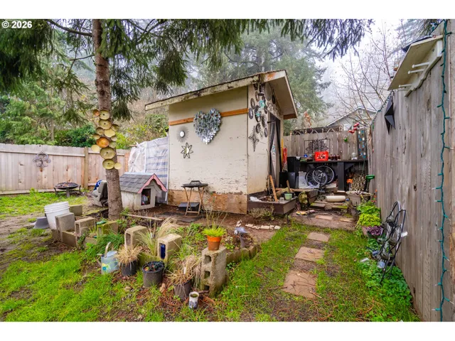 $399,999 | 1702 Augusta Street, Eugene, OR 97403