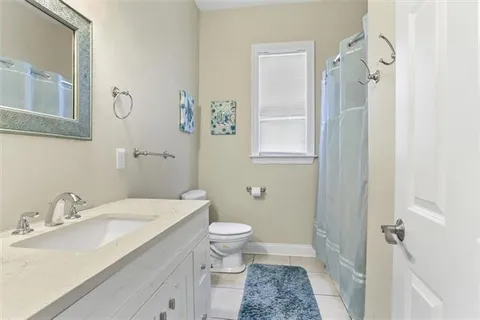 $374,000 | 18 Seaward Court, New Orleans, LA 70131