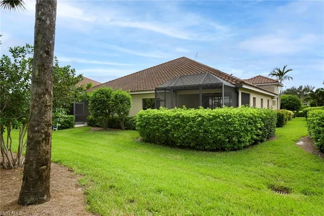 $325,000 | 4573 Waterscape Lane, Fort Myers, FL 33966