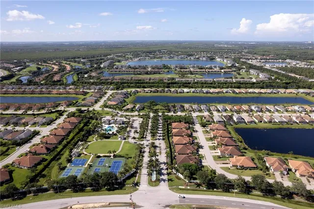 $325,000 | 4573 Waterscape Lane, Fort Myers, FL 33966