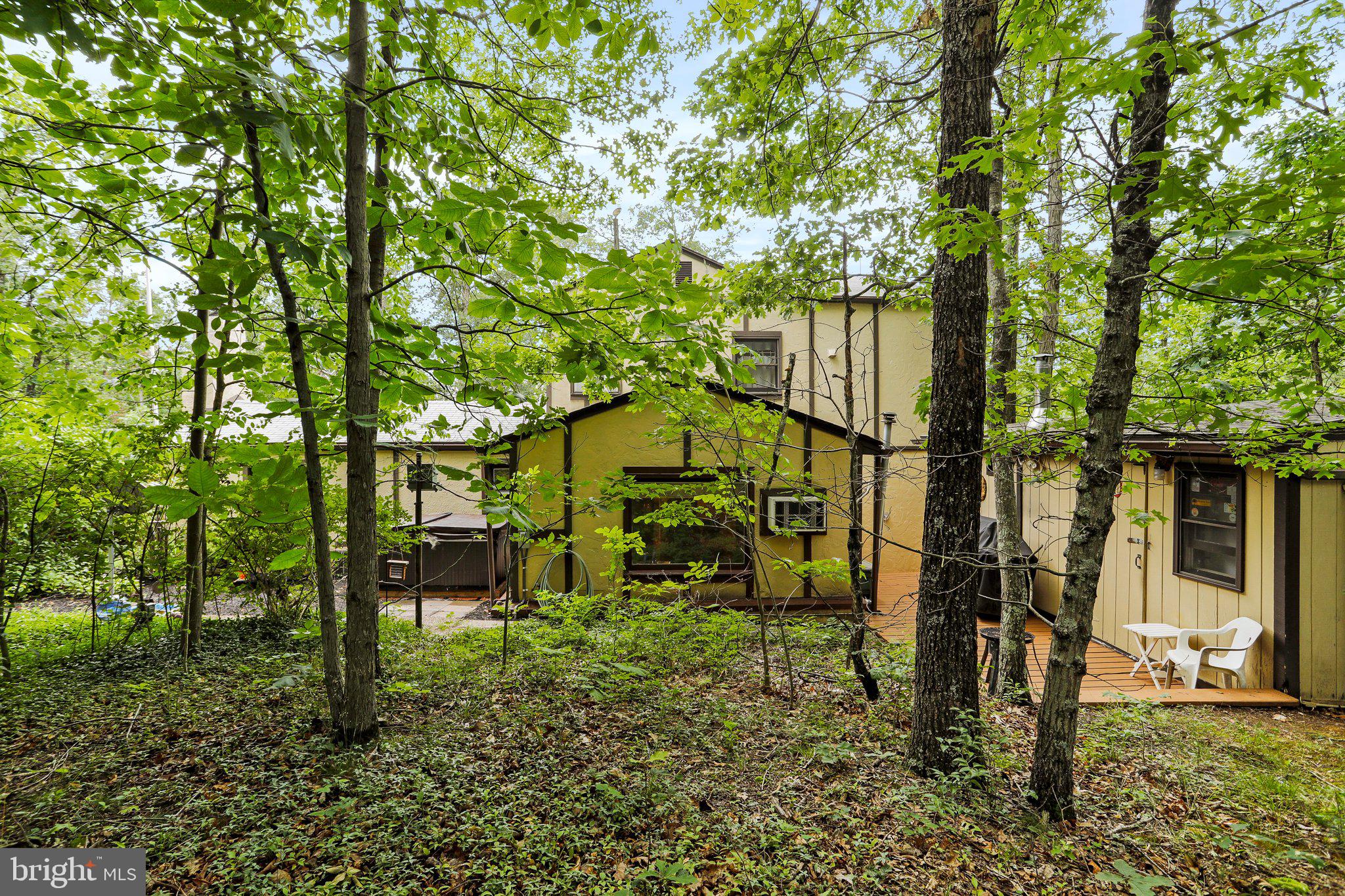 2599 Tabor Road Berkeley Springs, WV 25411 - Photo 7 of 50 Main House