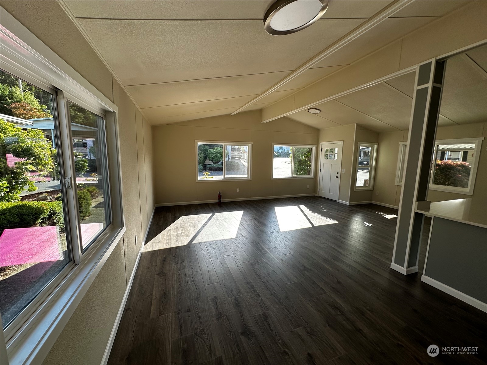 201 Union Avenue Southeast, Unit 42 Renton, WA 98059 - Photo 7 of 21