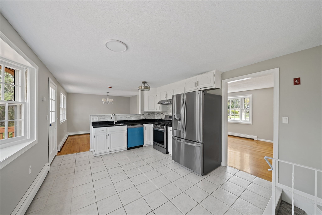 84 Poulos Road Braintree, MA 02184 - Photo 3 of 32 Gallery Image 3