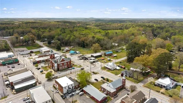 $234,900 | 3608 Us-27, Buchanan, GA 30113