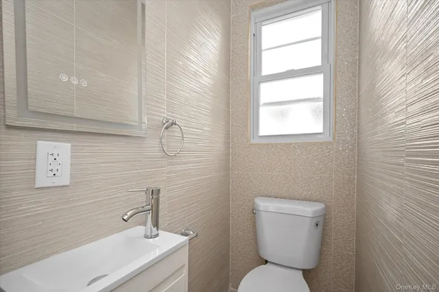 $929,000 | 110-44 208th Street | Queens Village