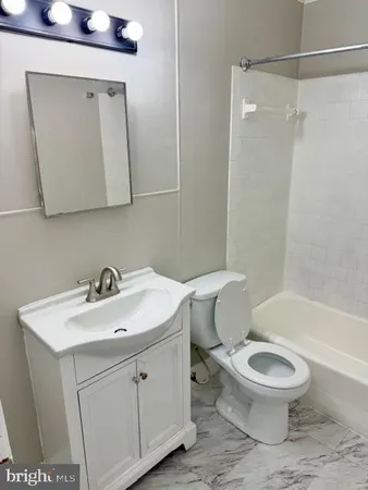$1,250 | 27 East Main Street, Unit 207, Westminster, MD 21157