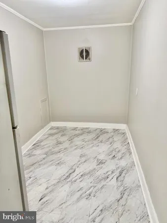 $1,250 | 27 East Main Street, Unit 207, Westminster, MD 21157