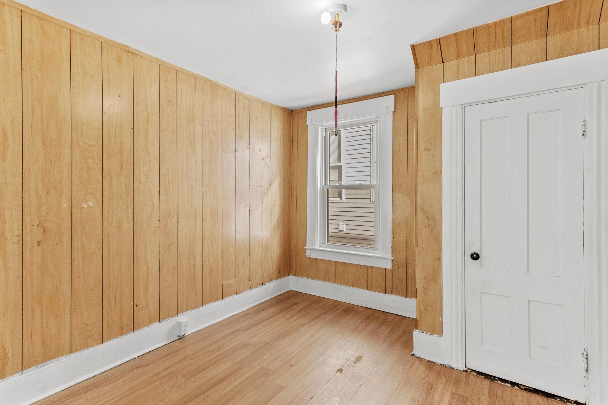 278 Auburn Street Manchester, NH 03103 - Photo 25 of 33