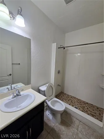 $2,450 | 7303 Spring Flower Avenue, Las Vegas, NV 89117