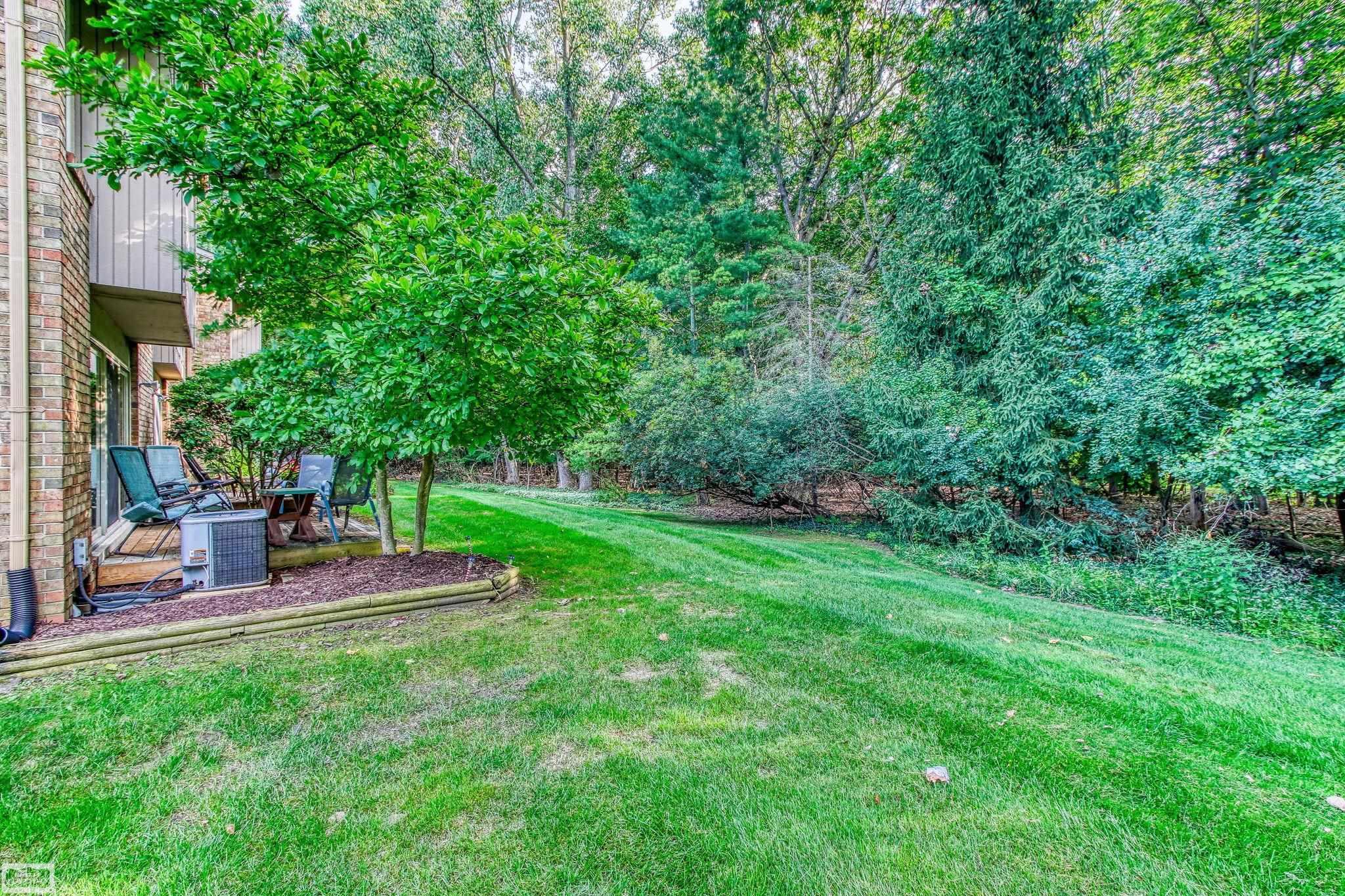 1427 Oakbrook E Drive Rochester Hills, MI 48307 - Photo 53 of 60