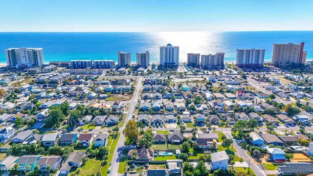 $569,000 | 3900 Quarts Street, Panama City Beach, FL 32408