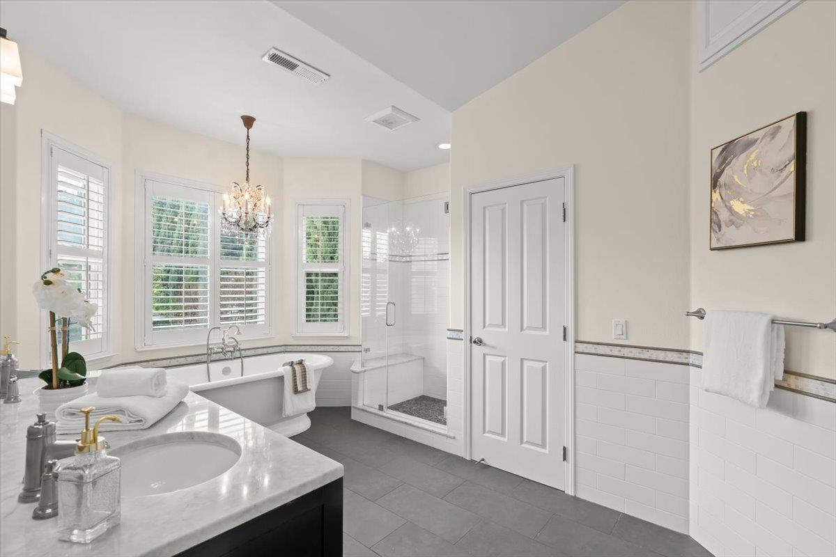 1436 Sandringham Way San Jose, CA 95126 - Photo 17 of 27