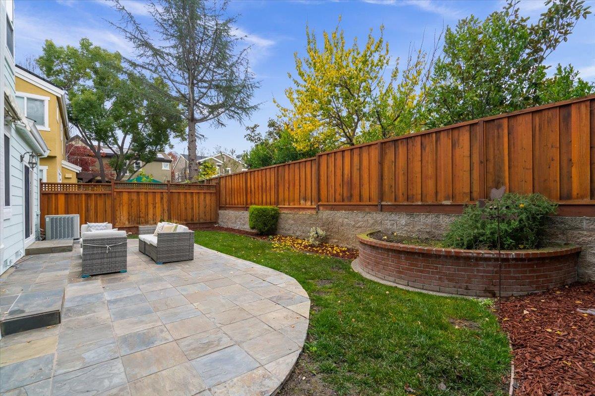 1436 Sandringham Way San Jose, CA 95126 - Photo 25 of 27