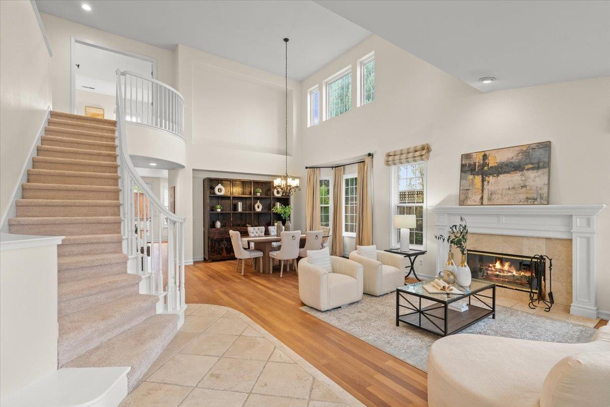 1436 Sandringham Way San Jose, CA 95126 - Photo 3 of 27