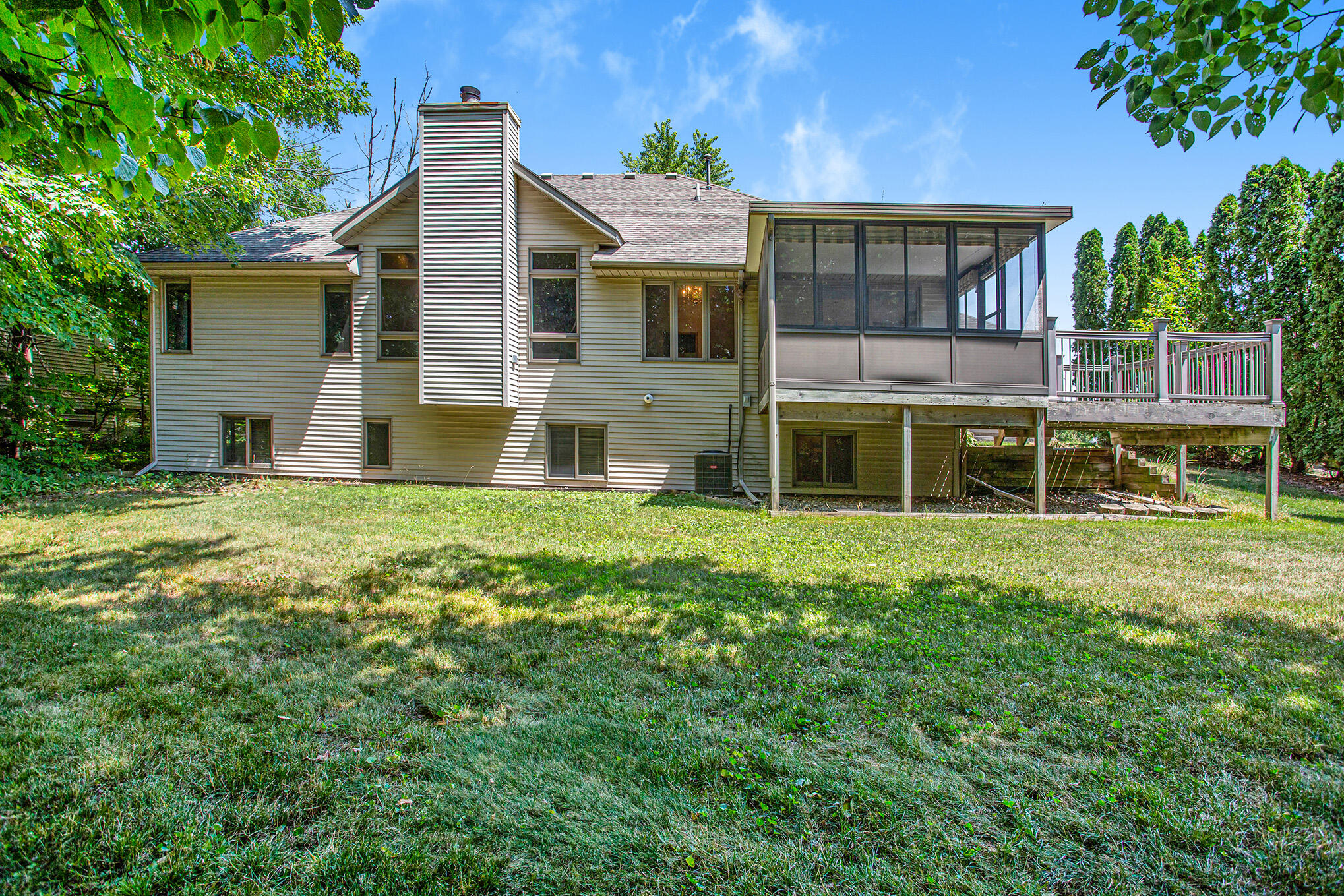 7793 Park Ridge Drive Southwest Jenison, MI 49428 - Photo 36 of 40 8L9A7689