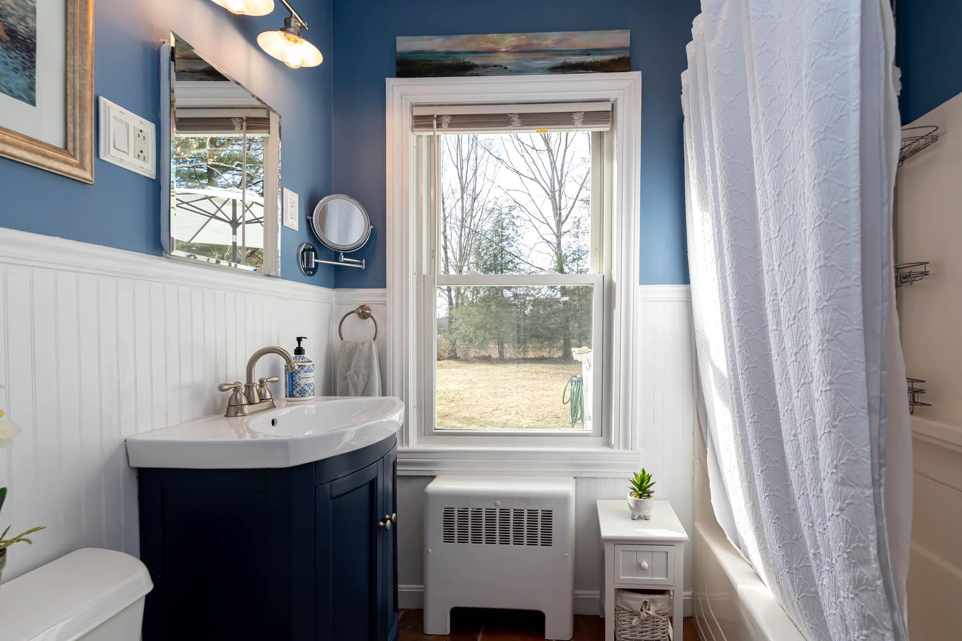 33 Plummer Road Bedford, NH 03110 - Photo 29 of 40 Gallery Image 29