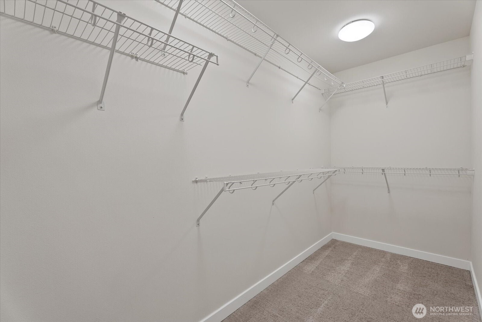 513 South Sullivan Street Seattle, WA 98108 - Photo 18 of 24