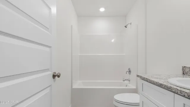 $319,900 | 4143 Gulliver Drive, Chipley, FL 32428