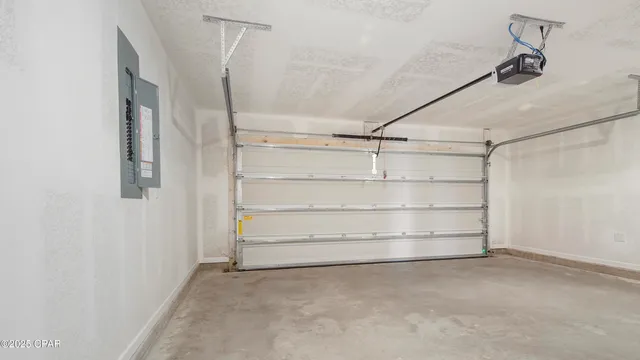 $319,900 | 4143 Gulliver Drive, Chipley, FL 32428