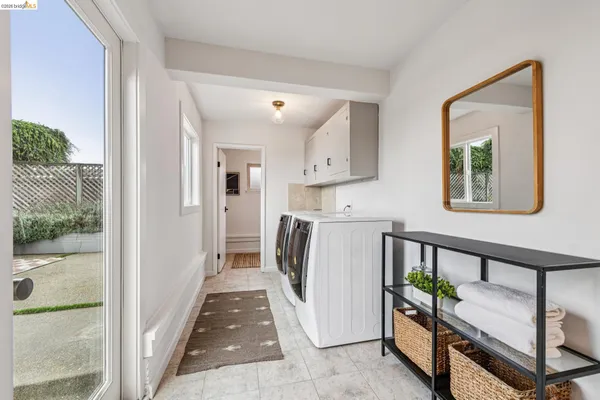 $1,195,000 | 341 Rishell Drive, Oakland, CA 94619