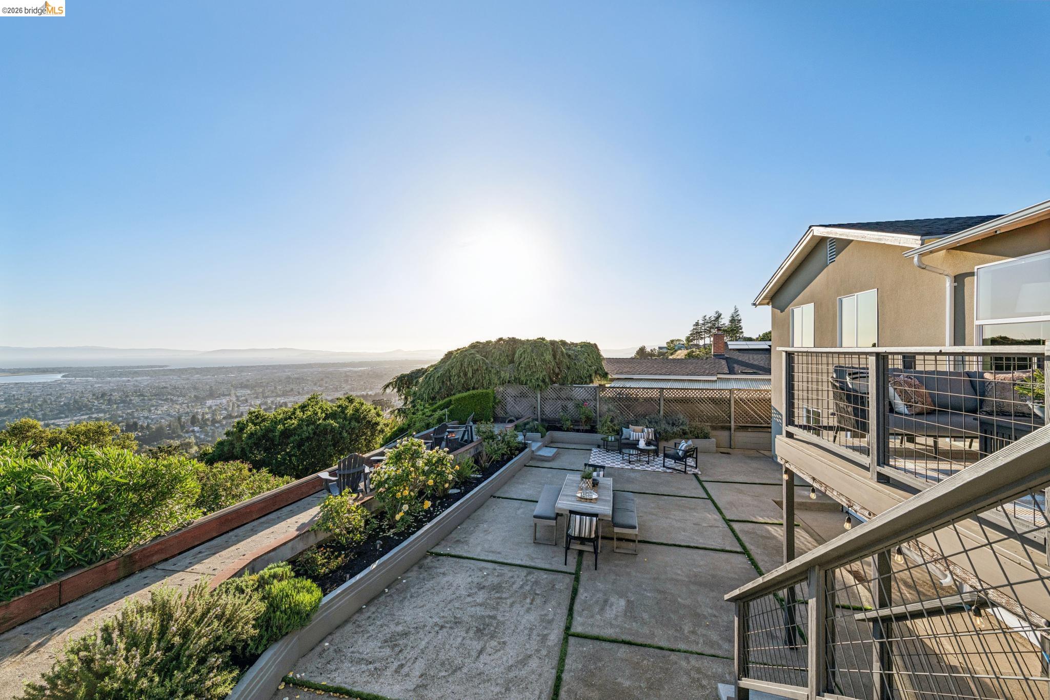 341 Rishell Drive Oakland, CA 94619 - Photo 32 of 60