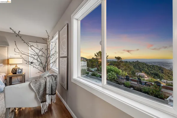 $1,195,000 | 341 Rishell Drive, Oakland, CA 94619