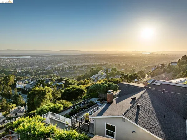 $1,195,000 | 341 Rishell Drive, Oakland, CA 94619