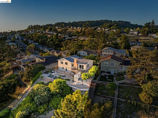 $1,195,000 | 341 Rishell Drive, Oakland, CA 94619