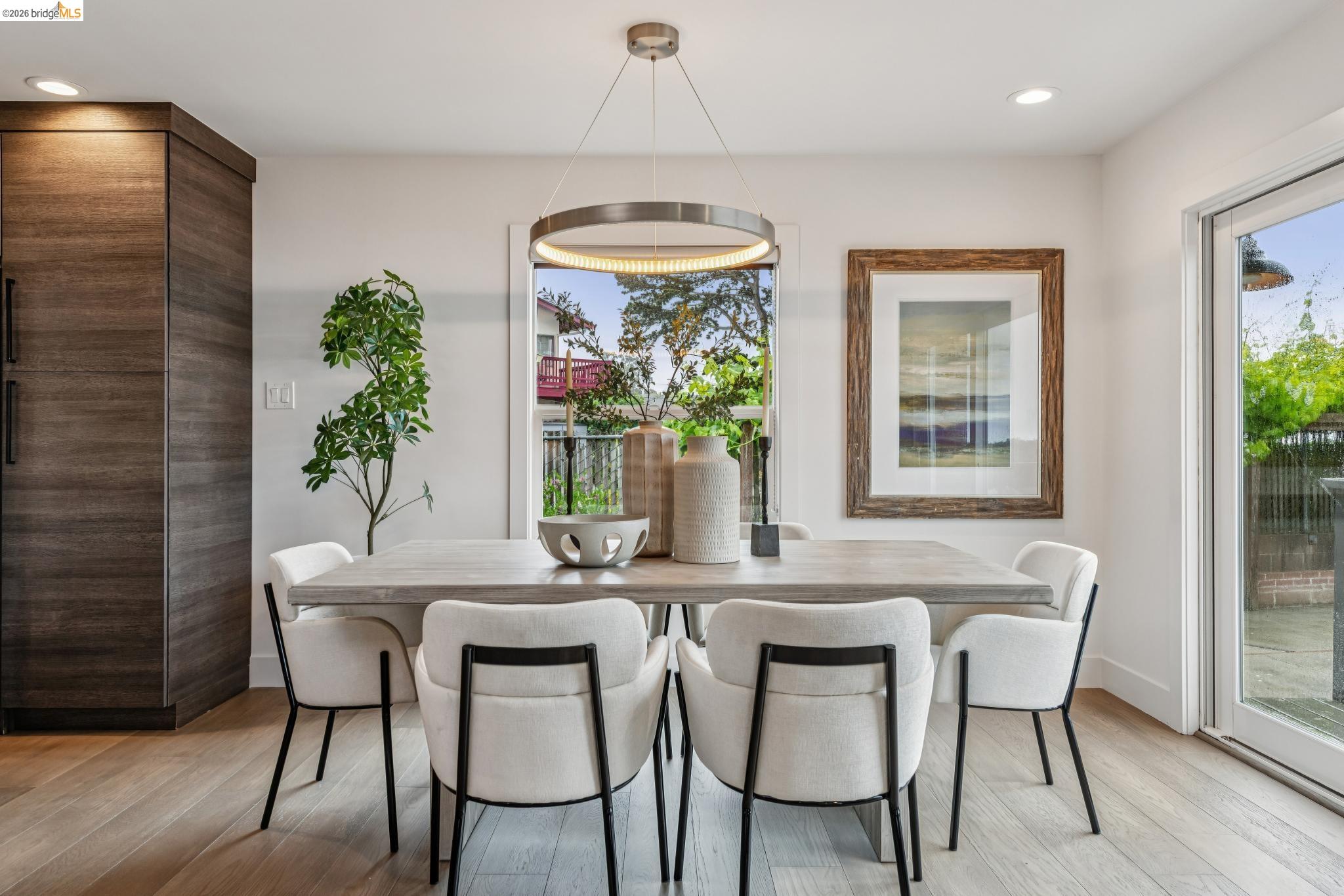 341 Rishell Drive Oakland, CA 94619 - Photo 8 of 60