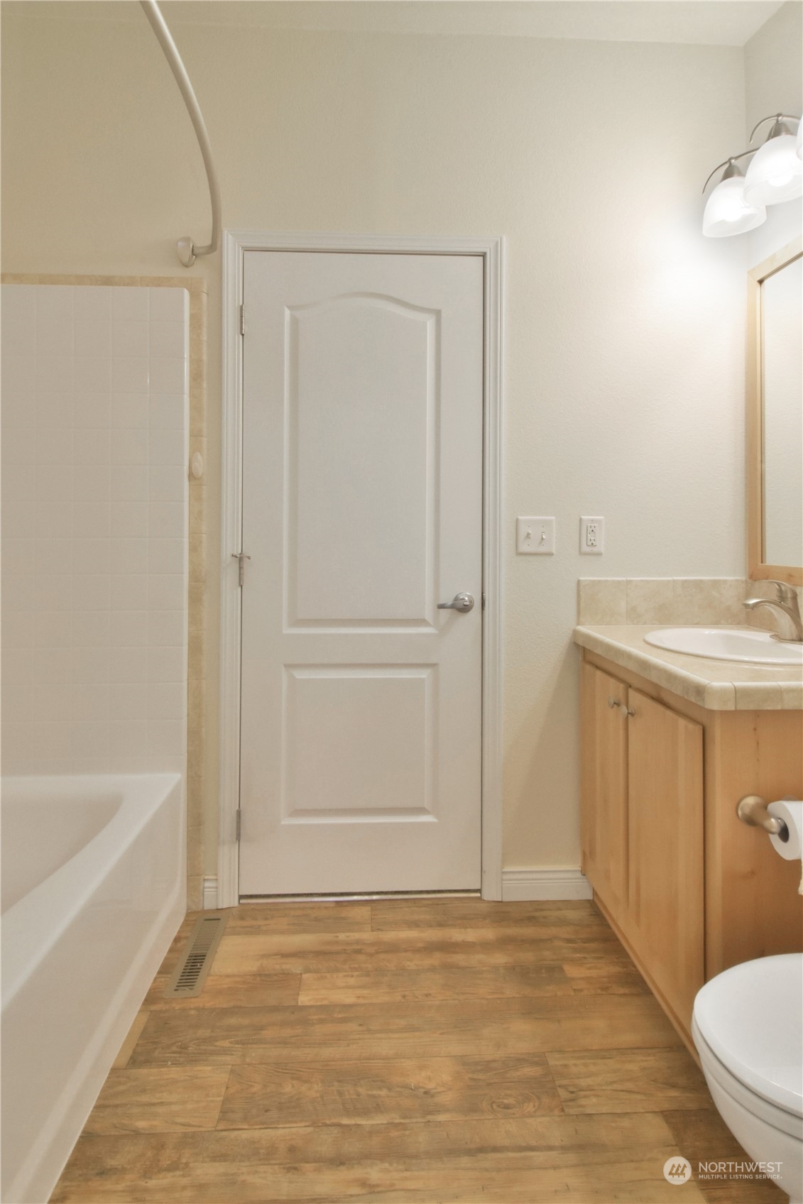 23825 15th Avenue Southeast, Unit 52 Bothell, WA 98021 - Photo 12 of 24