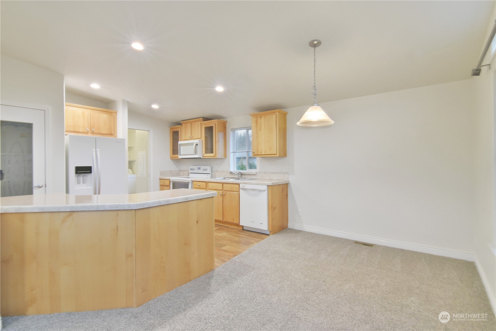 23825 15th Avenue Southeast, Unit 52 Bothell, WA 98021 - Photo 6 of 24