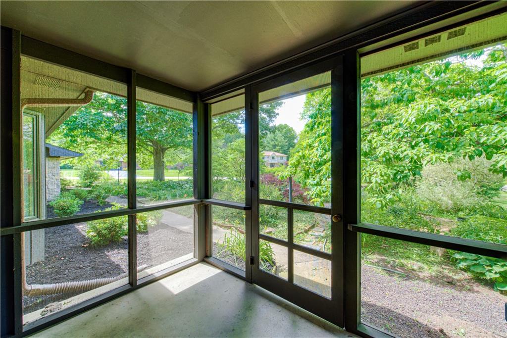 66 Ridgeway Drive Brownsburg, IN 46112 - Photo 3 of 40