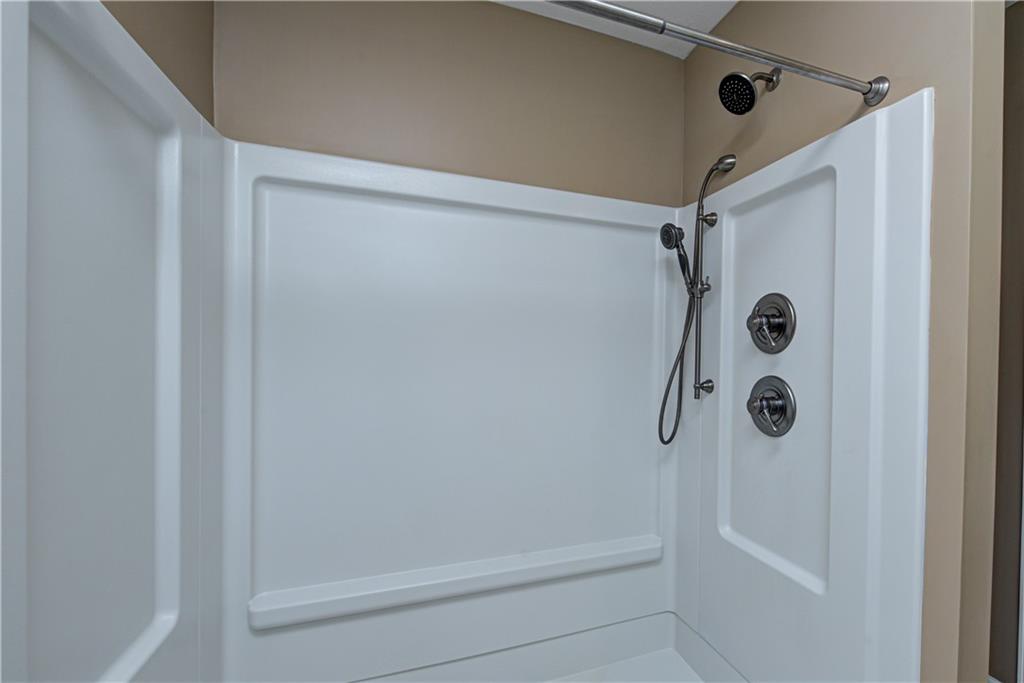 66 Ridgeway Drive Brownsburg, IN 46112 - Photo 23 of 40