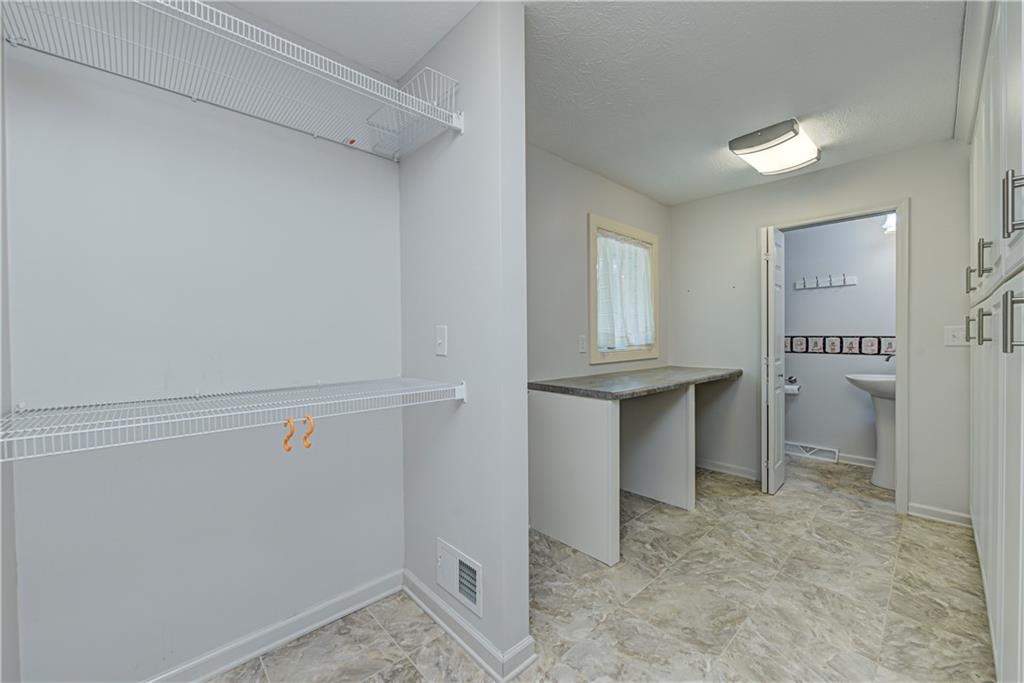 66 Ridgeway Drive Brownsburg, IN 46112 - Photo 31 of 40