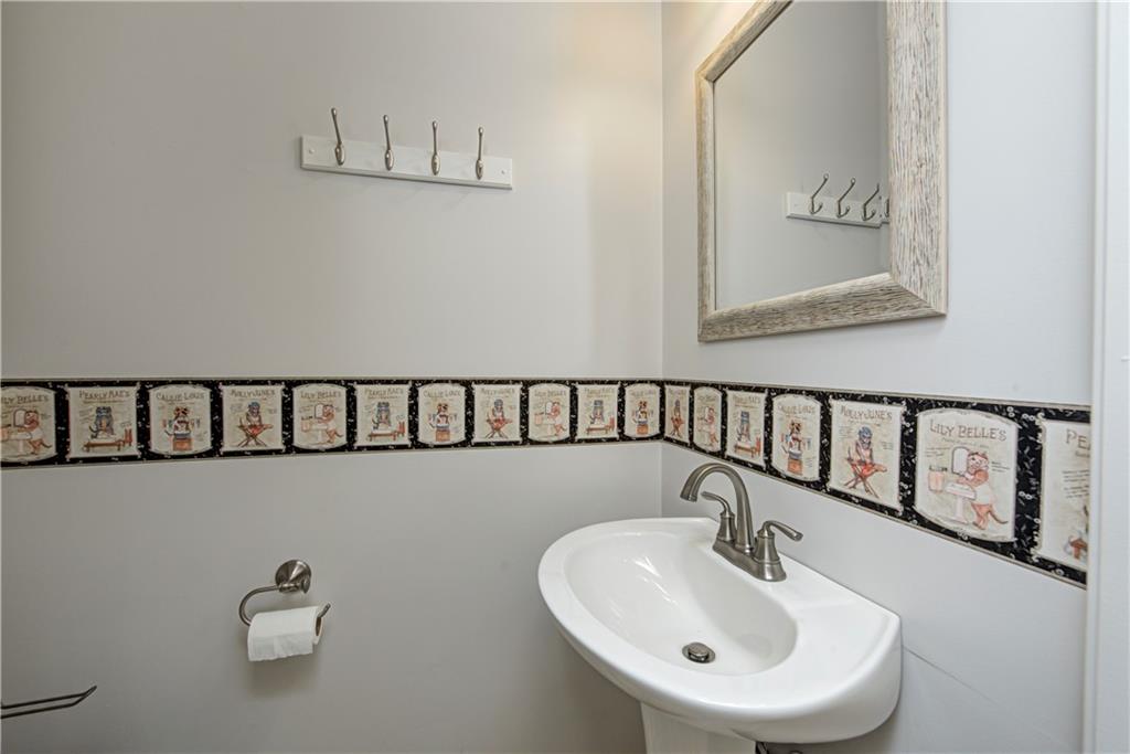 66 Ridgeway Drive Brownsburg, IN 46112 - Photo 33 of 40