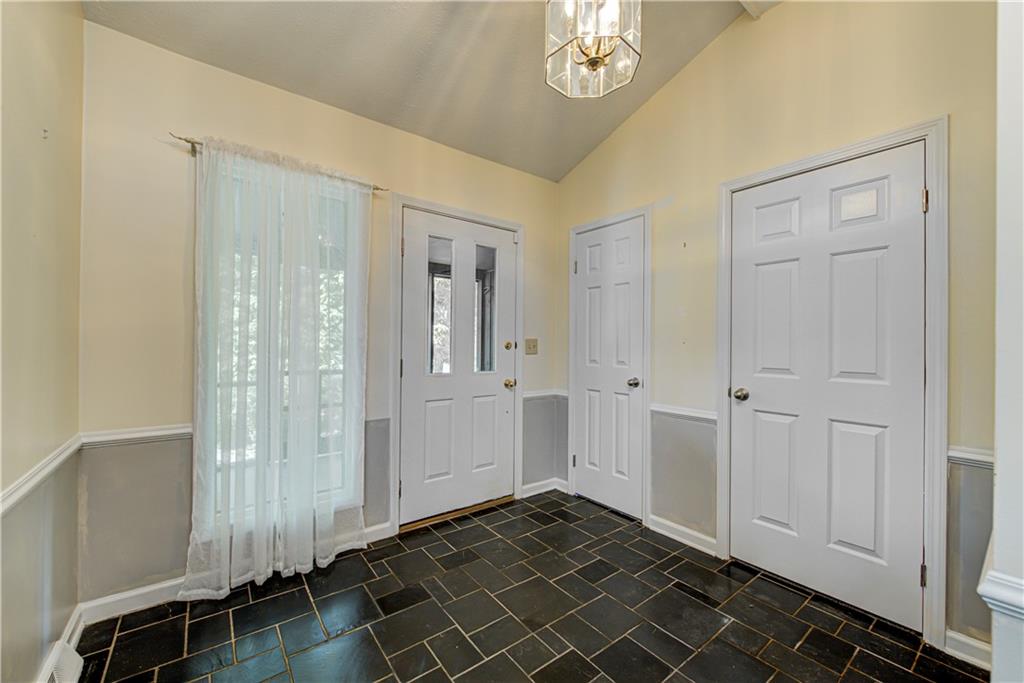 66 Ridgeway Drive Brownsburg, IN 46112 - Photo 5 of 40