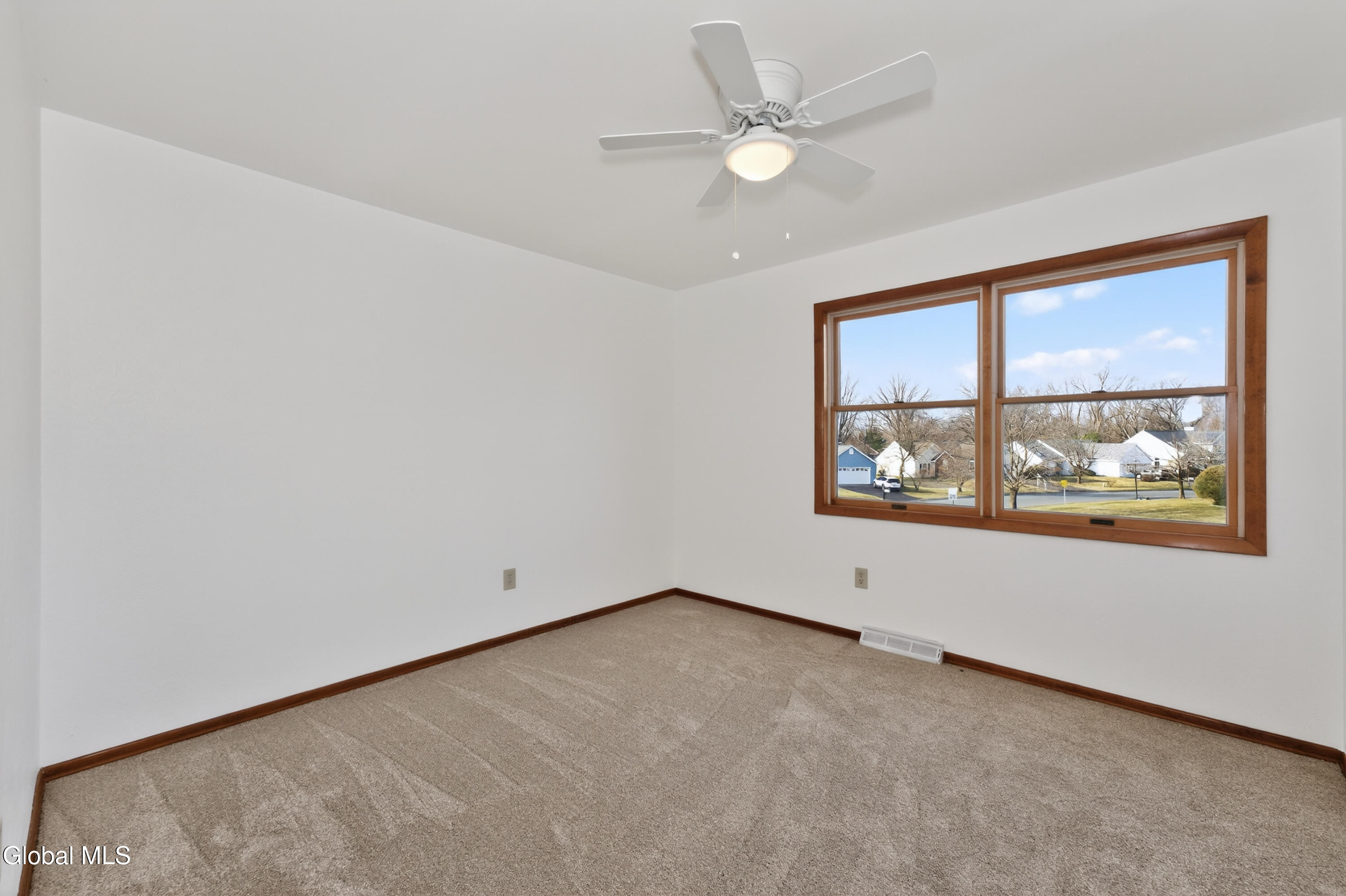 18 Rockefeller Boulevard Rensselaer, NY 12144 - Photo 31 of 43 7 Bedroom 2