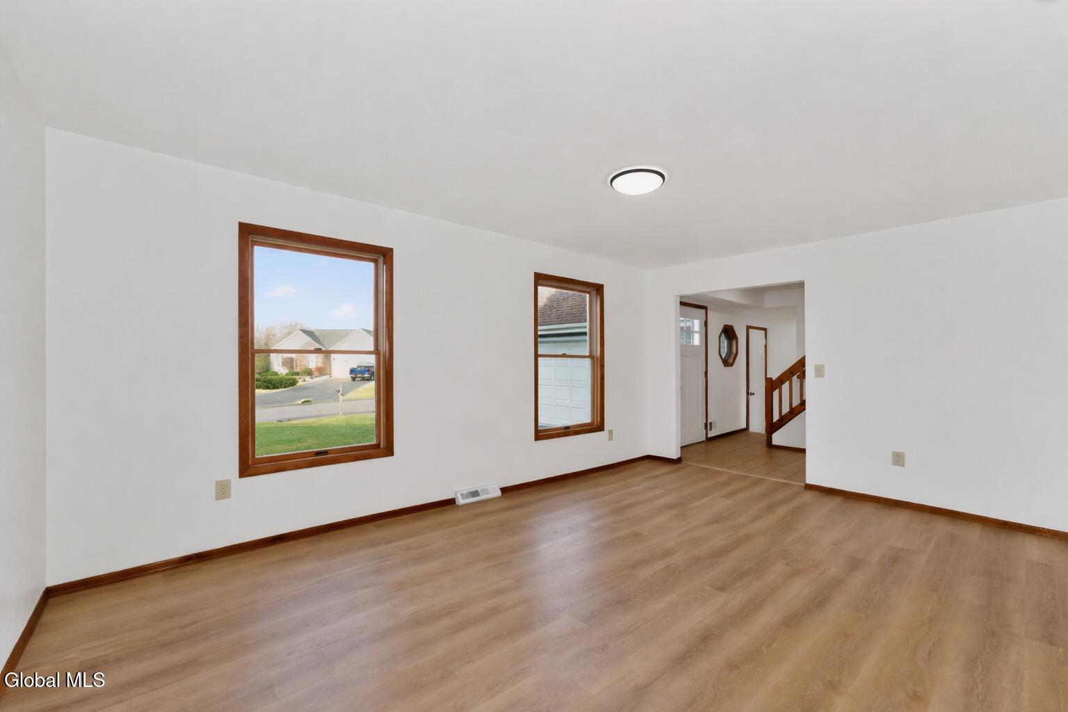18 Rockefeller Boulevard Rensselaer, NY 12144 - Photo 6 of 43 entryway 2