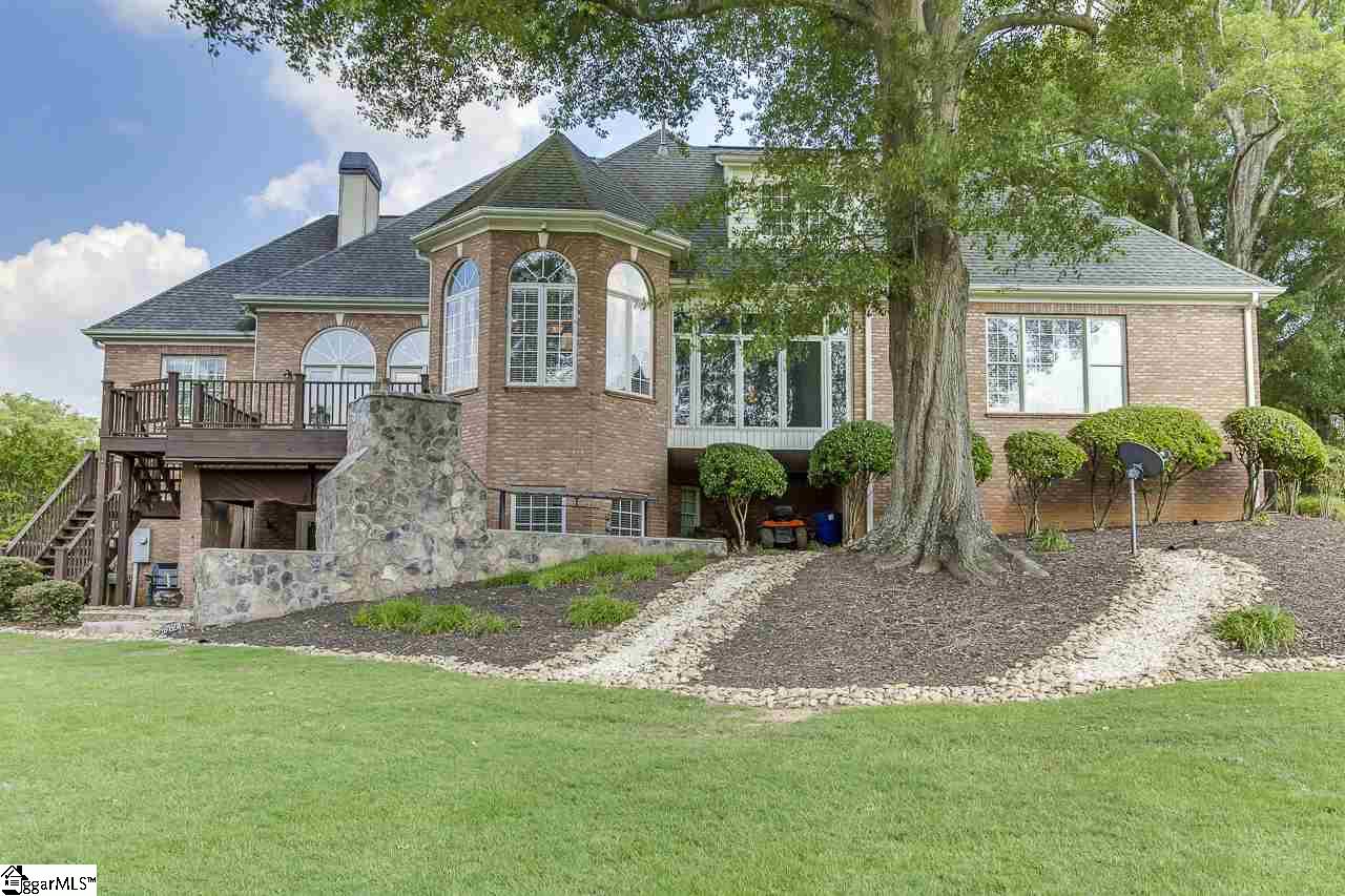 200 Pine Ridge Drive Easley, SC 29642 - Photo 1 of 36 Gallery Image 1